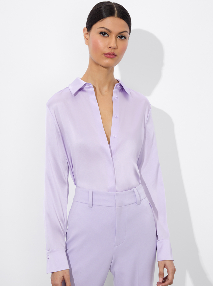 BRADY SILK BLOUSE - LILAC - Alice And Olivia