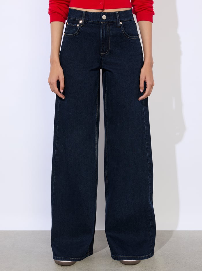 TRISH JEAN - DARK RINSE - Alice And Olivia